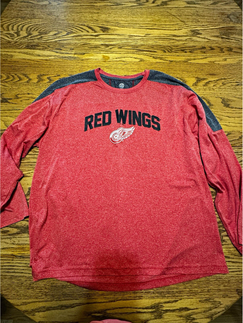 Detroit Red Wings NHL Long Sleeve Shirt Red/Gray 2XL Officially Licensed
